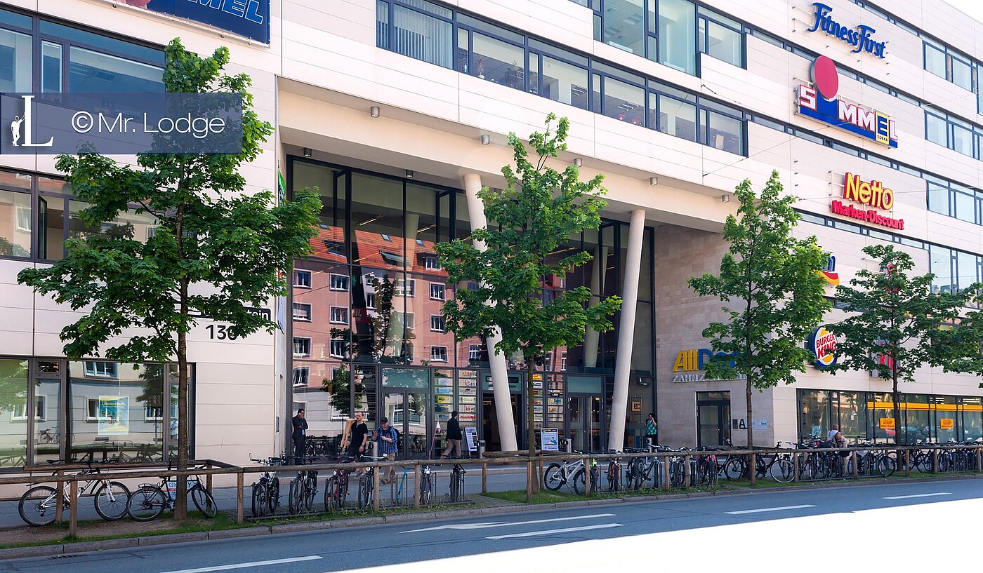 多层公寓 与 1 房间 | München-Bogenhausen | 1802ML4 | Einkaufen im "Einstein"