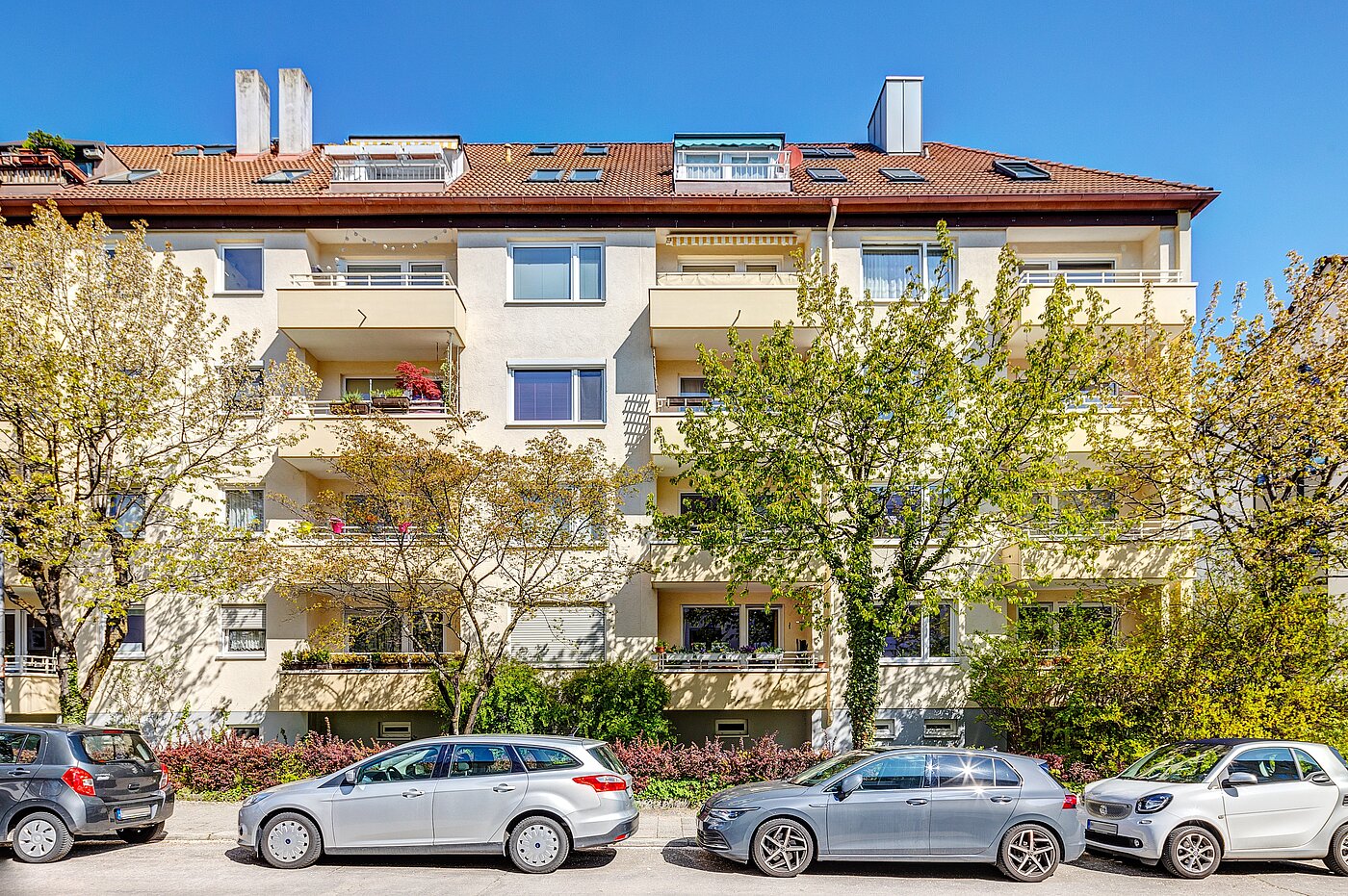 多层公寓 与 2 房间 | München-Thalkirchen | 2204ML5 | Hausansicht