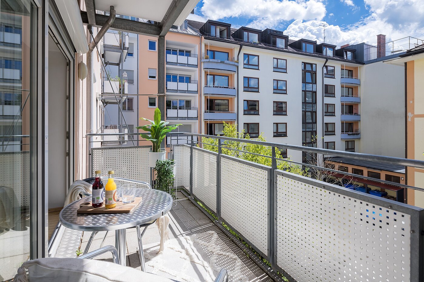 多层公寓 与 1 房间 | München-Maxvorstadt | 2206ML5 | Sehr ruhig gelegen mit...