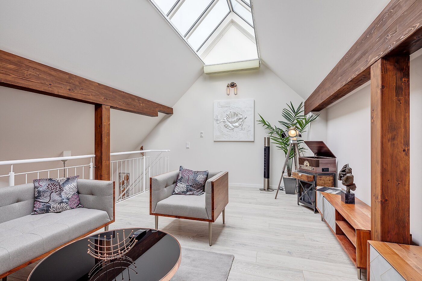 多层公寓 与 2.5 房间 | München-Moosach | 2012ML4 | Das Highlight...