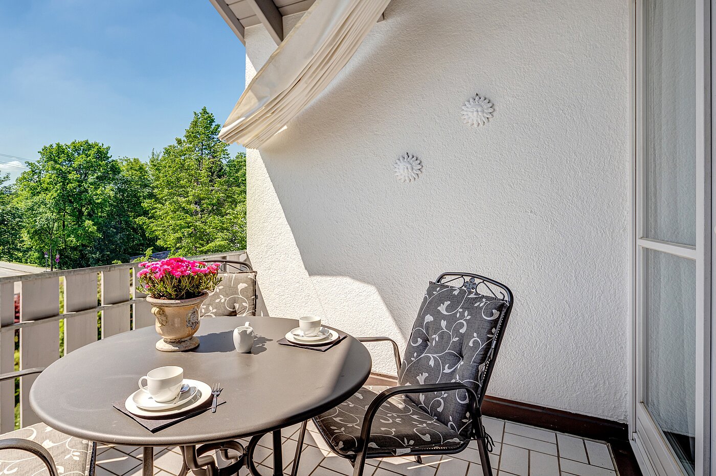 多层公寓 与 2 房间 | Neubiberg | 70129 | Sonniger Südbalkon