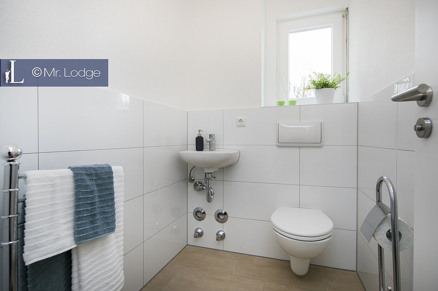 多层公寓 与 5 房间 | 1702ML3 | Gäste-WC