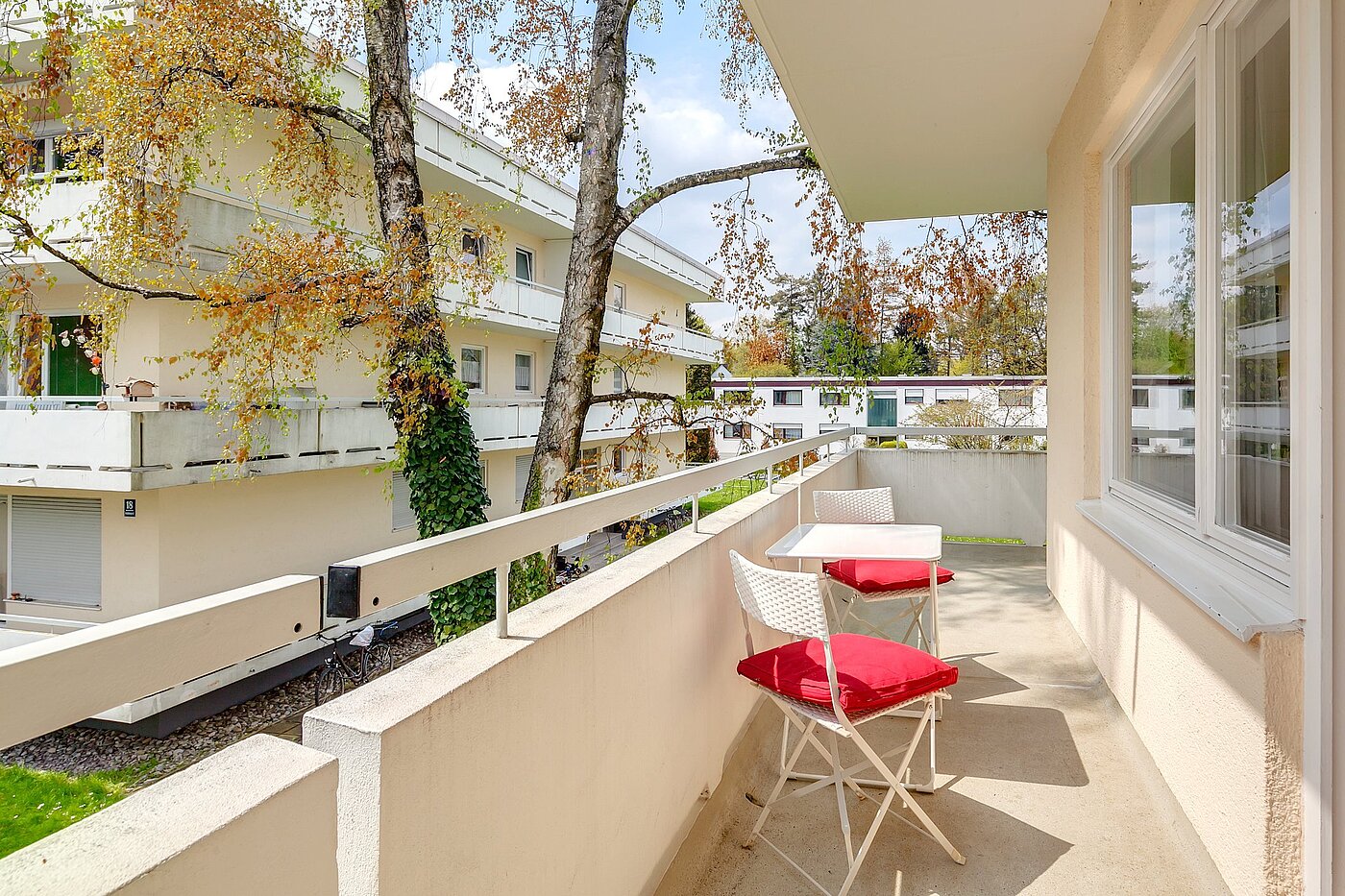 多层公寓 与 1 房间 | München-Solln | 1810ML4 | Großer Südwestbalkon