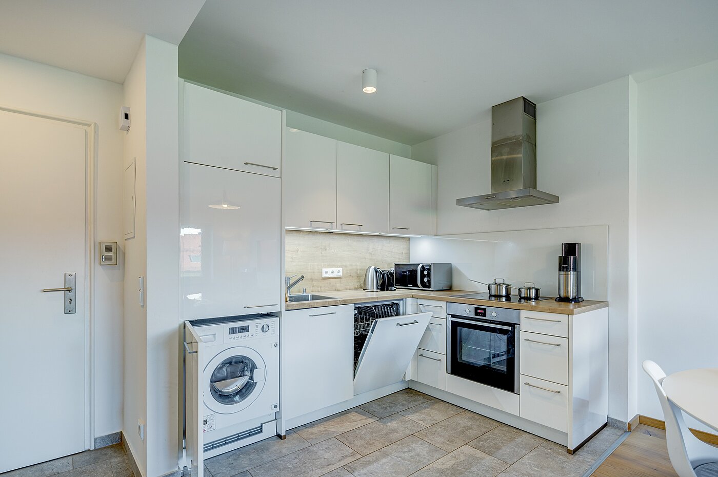公寓 与 1 房间 | München-Schwabing | 70198 | ...Waschtrockner