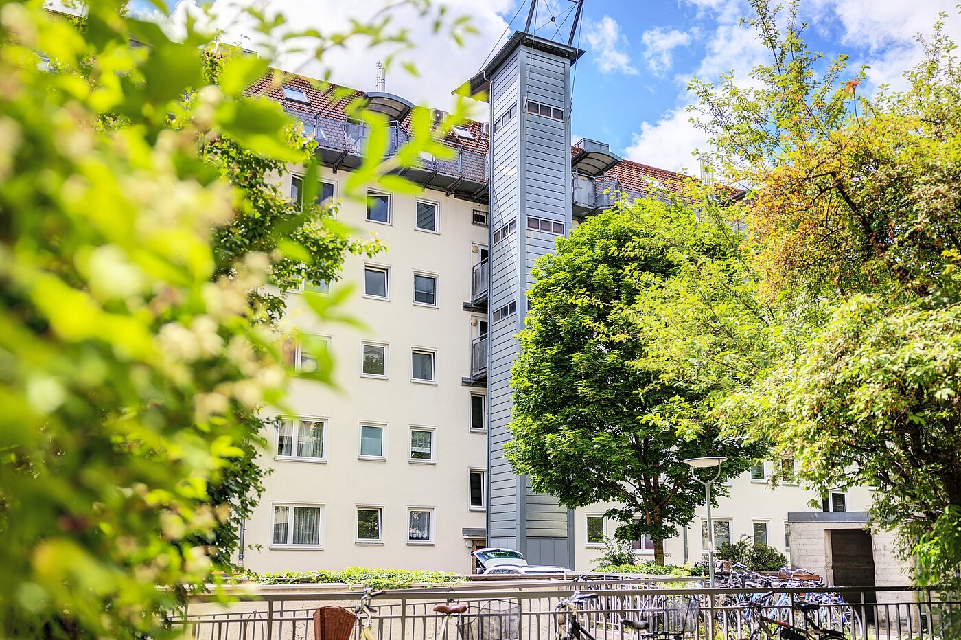 多层公寓 与 1 房间 | München-Schwabing | 70454 | Hausansicht mit...