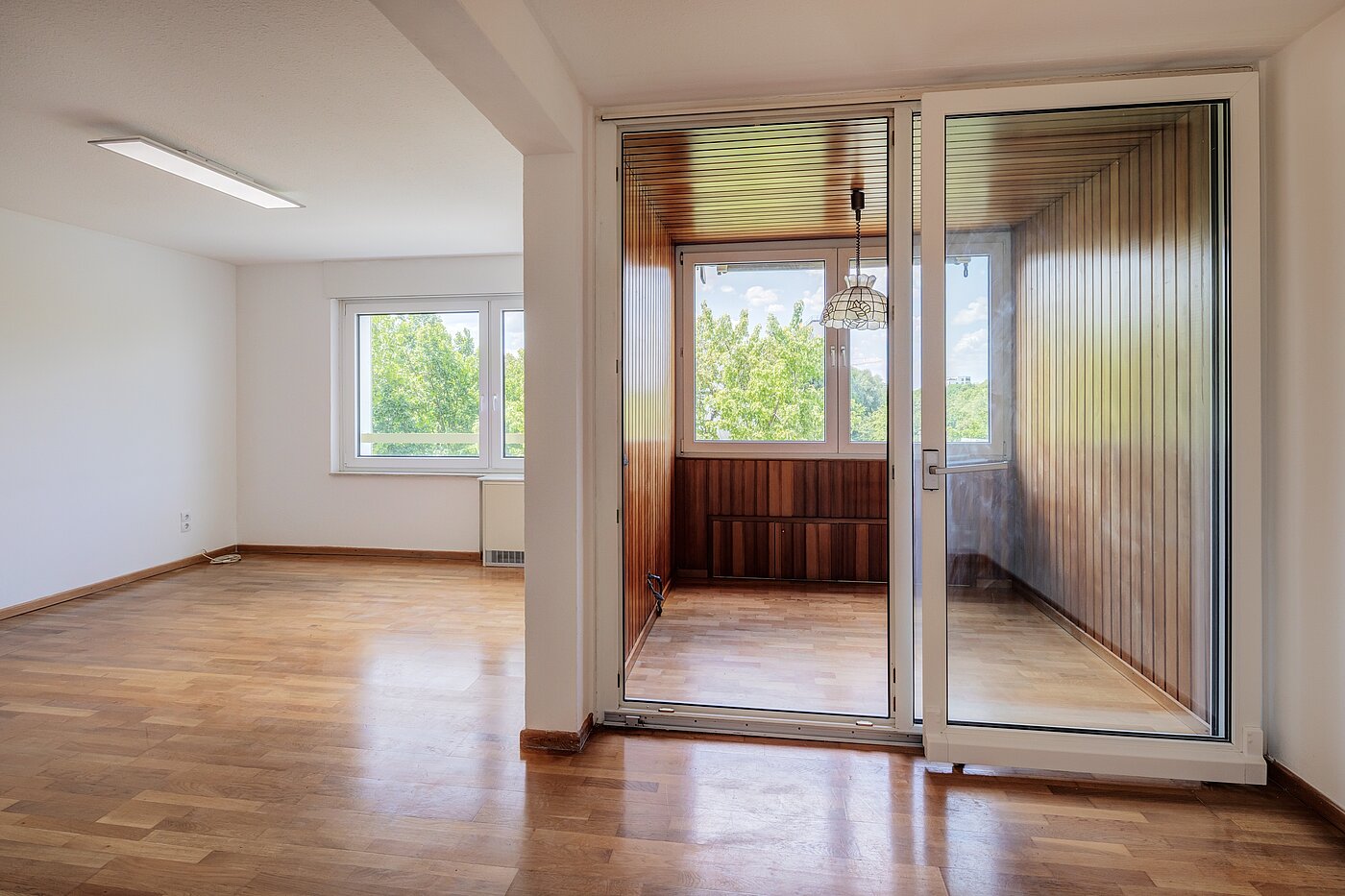 多层公寓 与 2 房间 | München-Hadern | 704101 | ...und Wintergarten