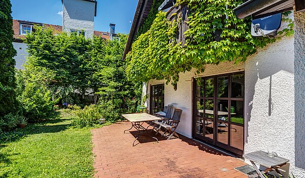 独栋住宅 与 4 房间 | Neubiberg | 70429 | Terrasse