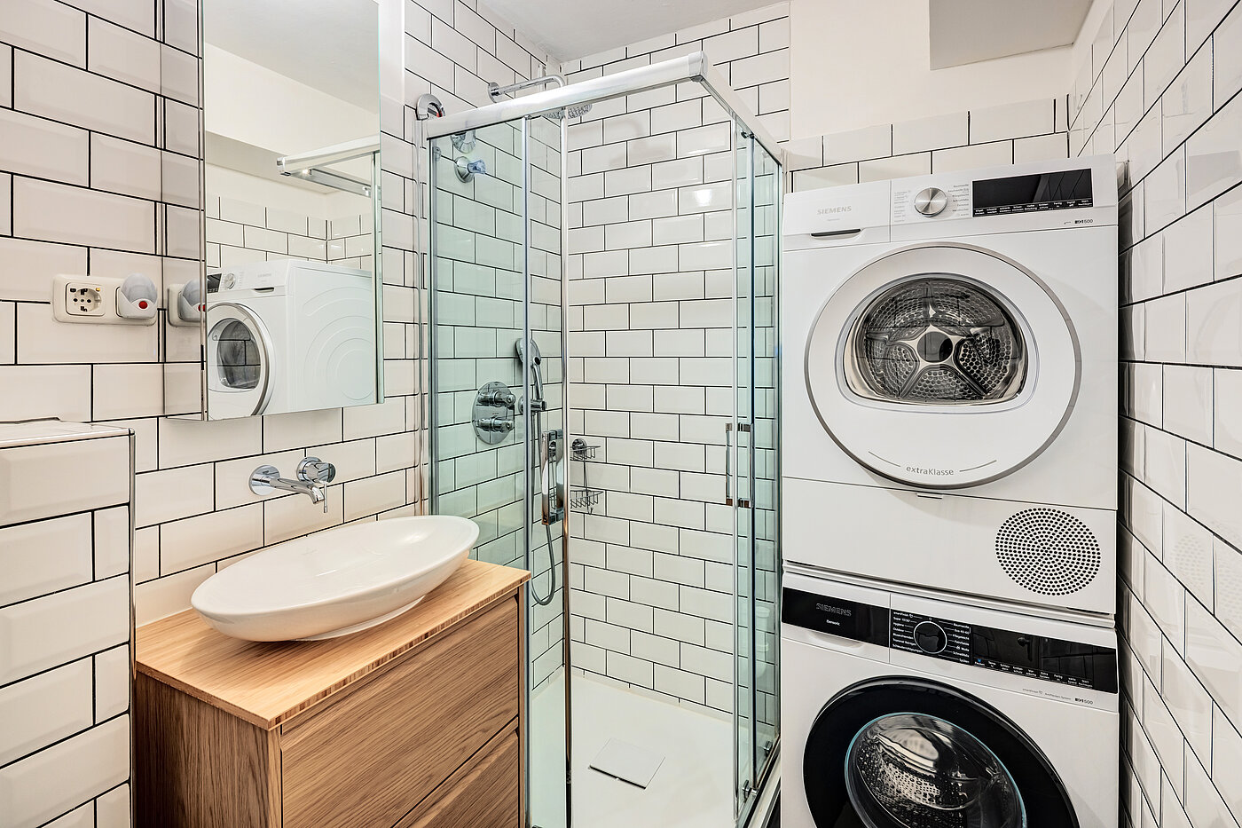 多层公寓 与 3 房间 | München-Haidhausen | 70447 | Badezimmer mit Waschmaschine