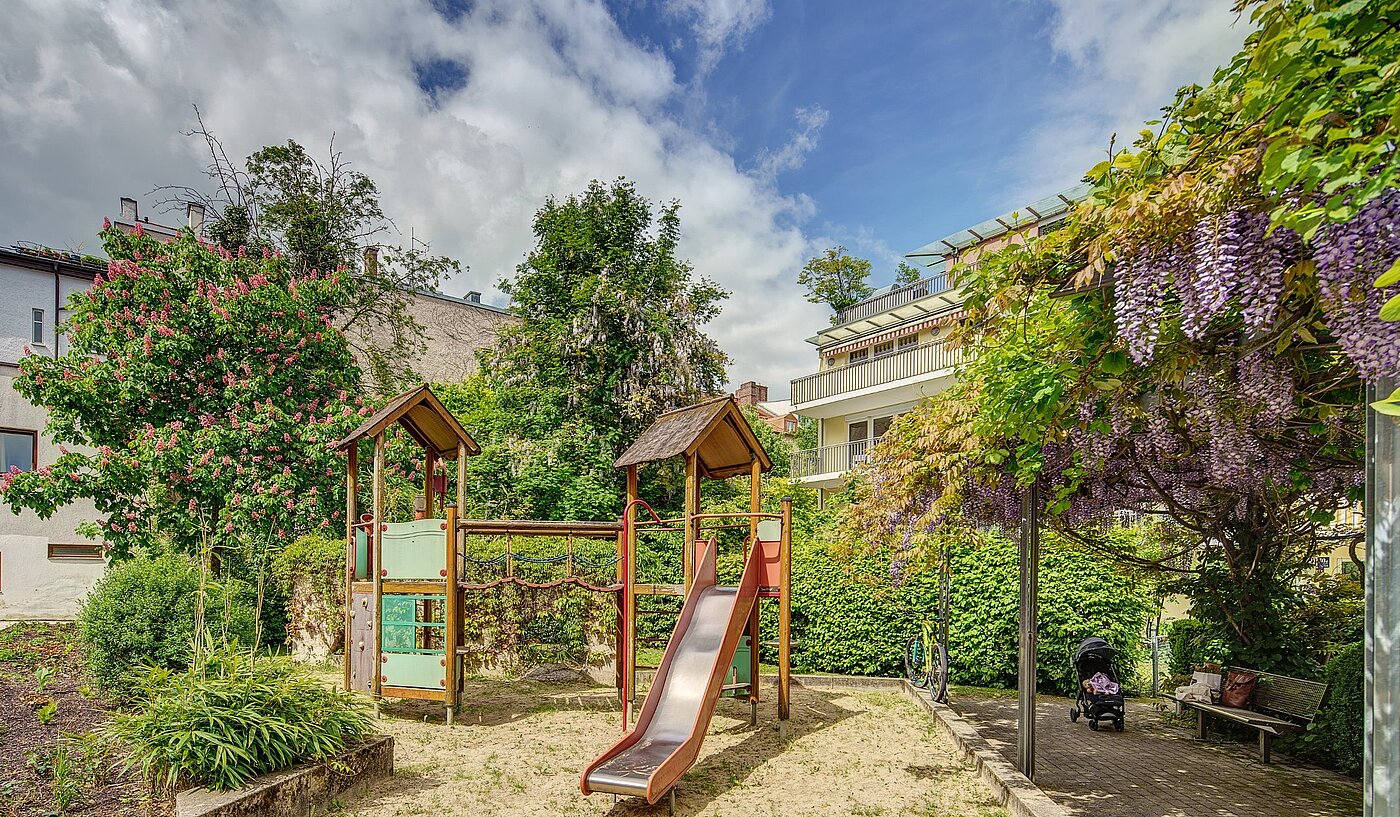 多层公寓 与 1 房间 | München-Isarvorstadt | 2104ML6 | grüne Innenhoflage