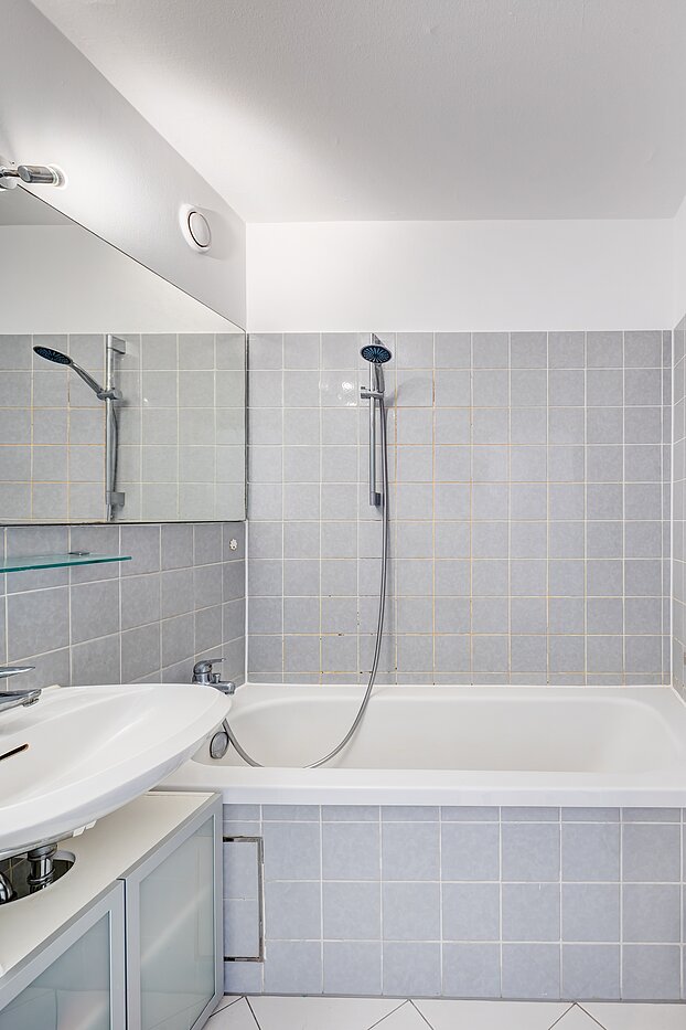 公寓 与 2 房间 | München-Feldmoching | 70466 | Badezimmer