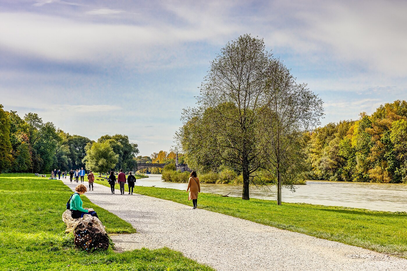 阁楼公寓 与 2 房间 | München-Au | 2209ML3 | ...mit vielen Freizeitmöglichkeiten