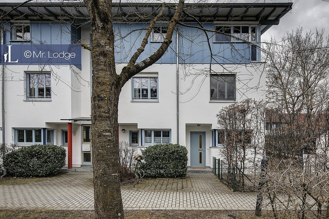多层公寓 与 5 房间 | 1702ML3 | Eingang