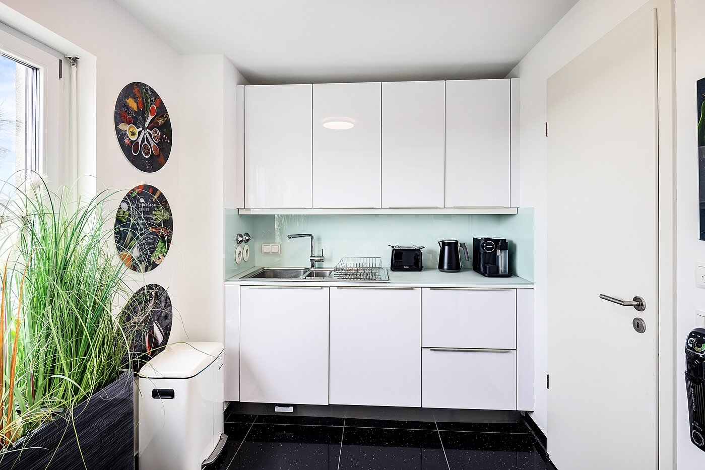 顶层公寓 与 3 房间 | München-Riem | 70468 | ...Küche und der...