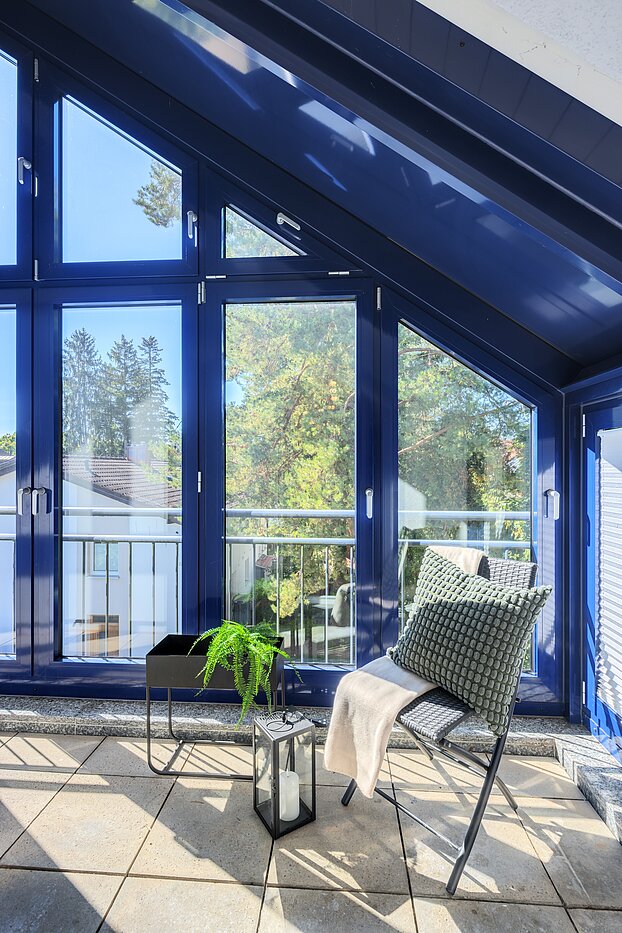 阁楼公寓 与 3 房间 | 70501 | Einladender Wintergarten