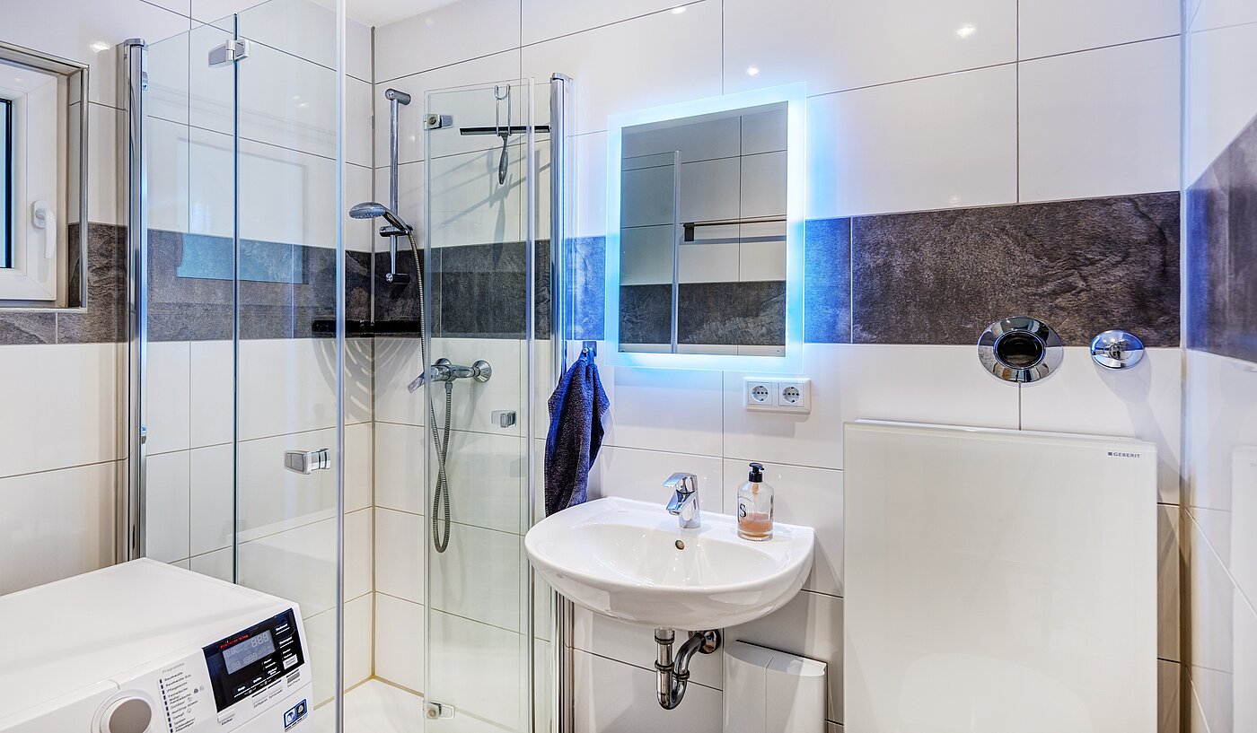 公寓 与 1 房间 | München-Bogenhausen | 703041 | Badezimmer