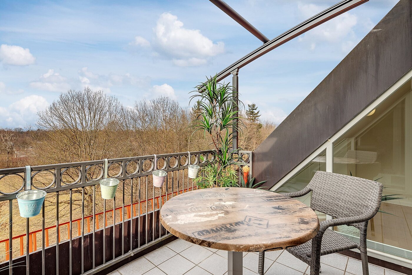 多层公寓 与 2.5 房间 | München-Moosach | 2012ML4 | Westbalkon in absoluter Ruhe