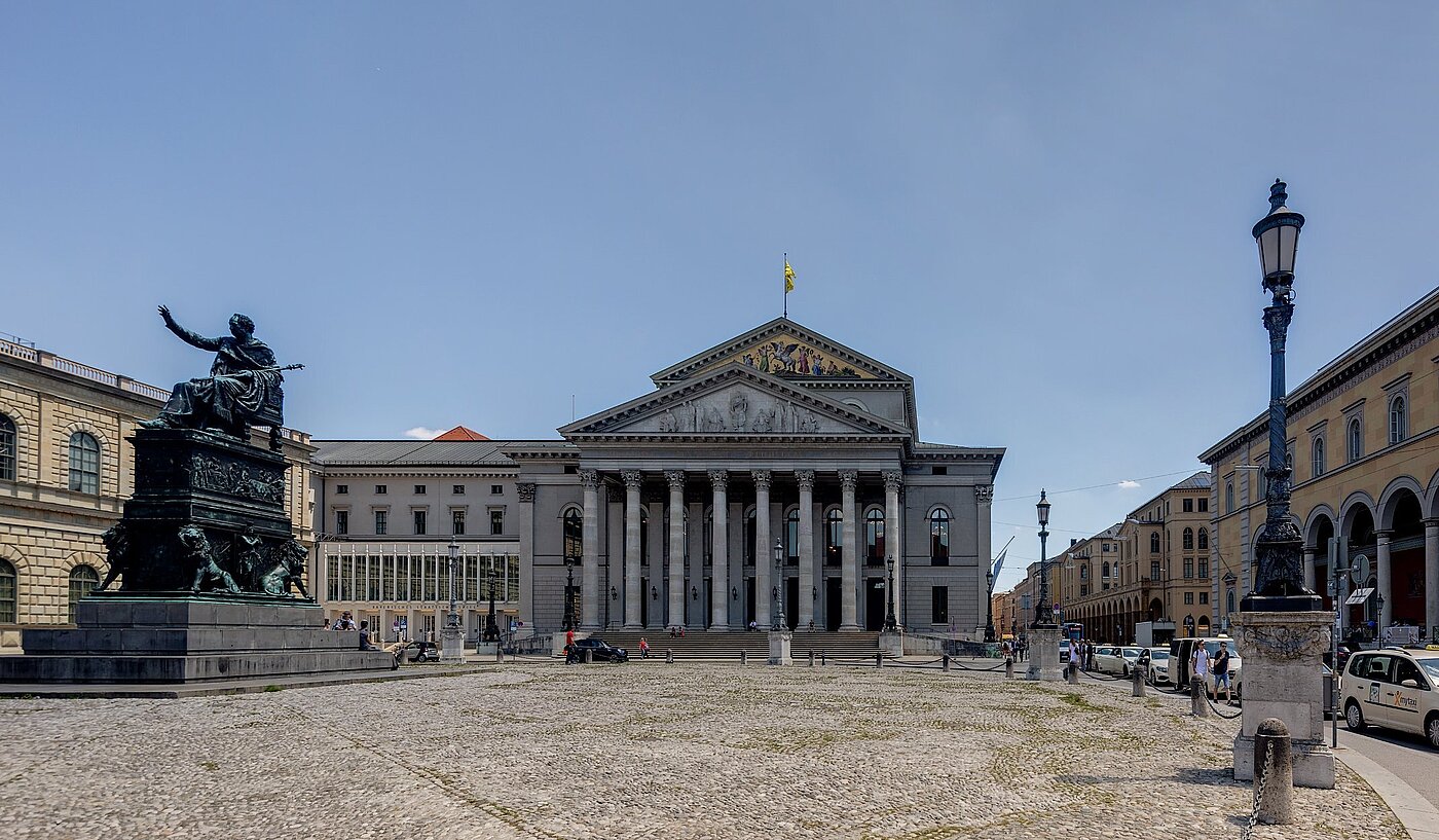 高架层 与 2 房间 | München-Lehel | 2012ML1 | ...Odeonsplatz um die Ecke