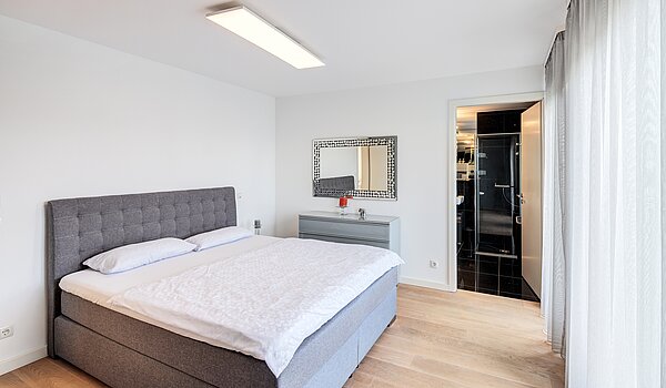 顶层公寓 与 3 房间 | München-Riem | 70468 | Behaglich schlafen...