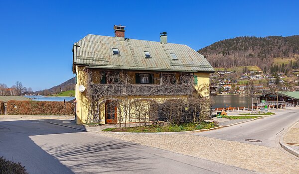 多户住宅 与 11 房间 | Rottach-Egern | 70215 | in zentraler Lage.