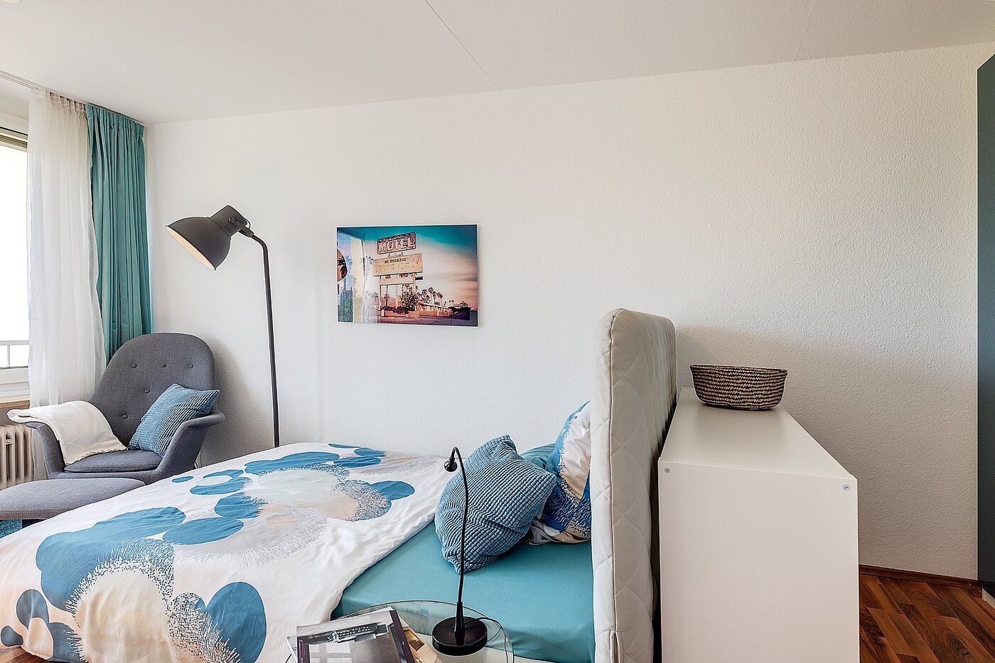 多层公寓 与 1 房间 | München-Oberföhring | 2104ML2 | Das Bett als Raumtrenner