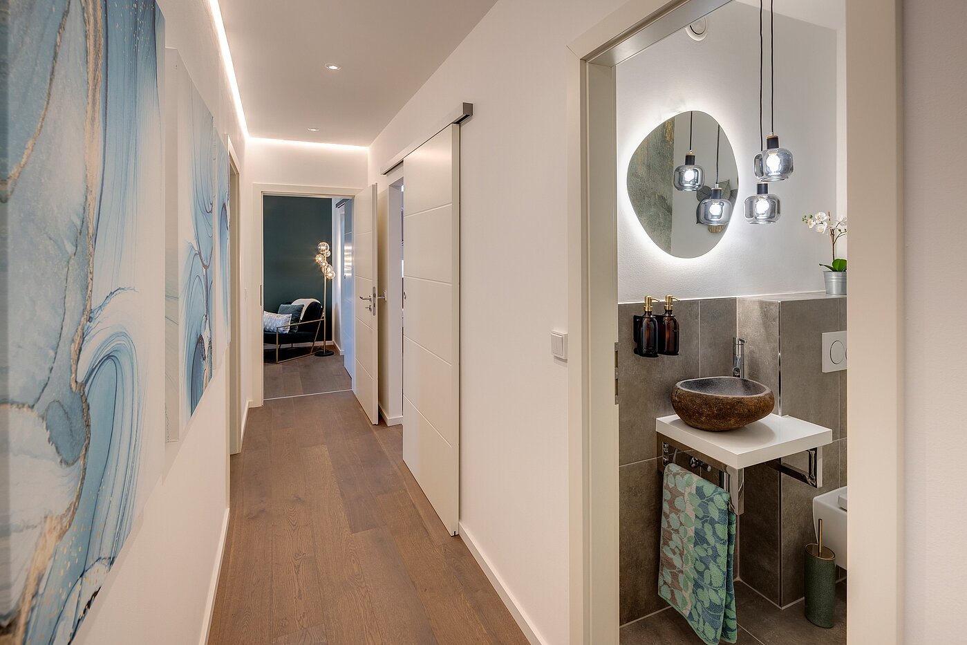 多层公寓 与 3 房间 | München-Sendling | 70167 | Weitläufiger Flur