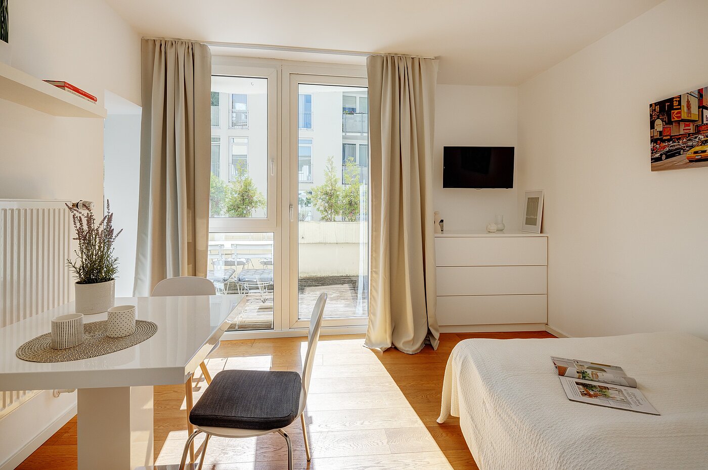 多层公寓 与 1 房间 | München-Maxvorstadt | 70027 | ...lichtdurchfluteten Räumen