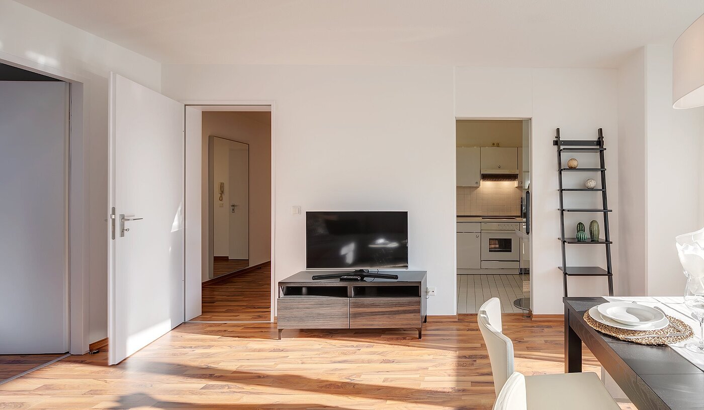 多层公寓 与 2 房间 | München-Oberföhring | 2007ML8 | Blick zur Küche