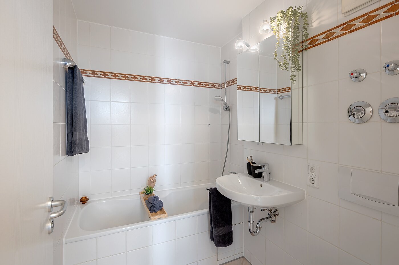一楼公寓 与 2 房间 | München-Laim | 70464 | ...modernen Bad