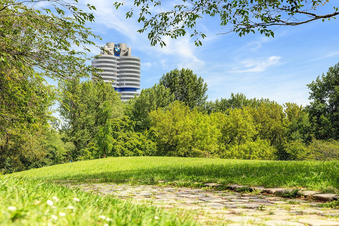 多层公寓 与 3 房间 | München-Schwabing | 703181 | Potentieller Arbeitgeber