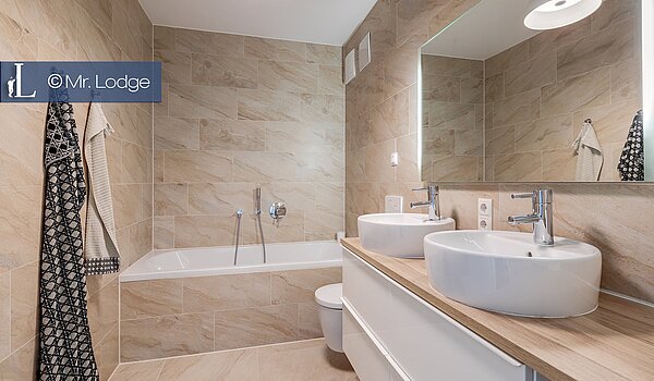 多层公寓 与 4 房间 | München-Berg am Laim | 1803ML3 | Modernes Bad