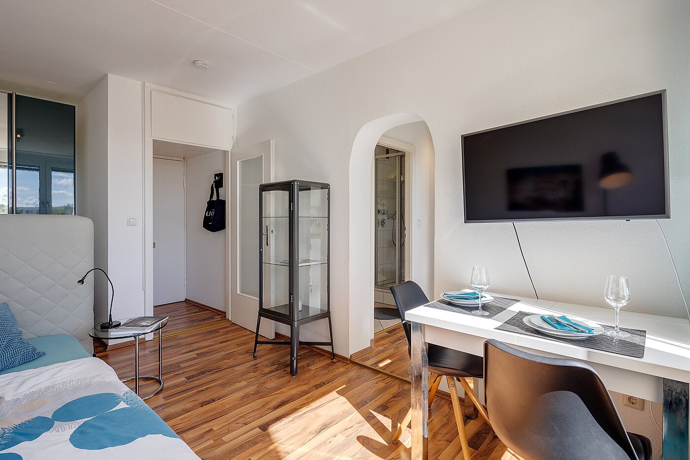 多层公寓 与 1 房间 | München-Oberföhring | 2104ML2 | Hier kann gegessen oder...