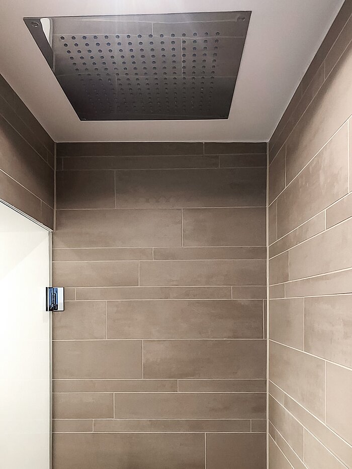 一楼公寓 与 1.5 房间 | München-Lehel | 70149 | Regendusche im...