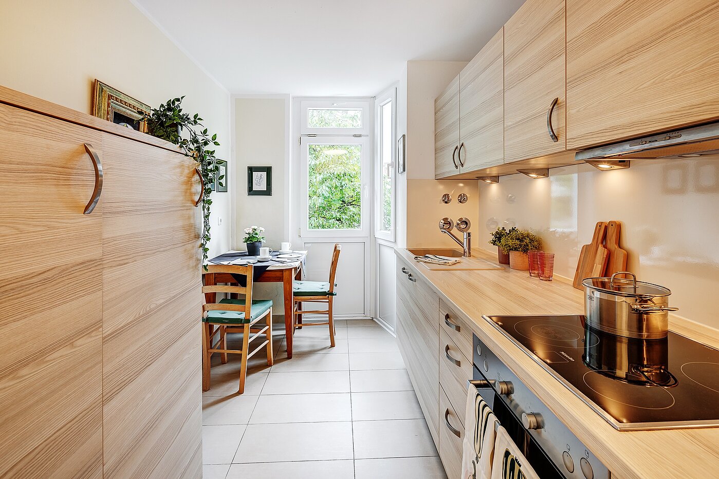 多层公寓 与 2.5 房间 | München-Nymphenburg | 2204ML61 | ...mit Platz zum Essen