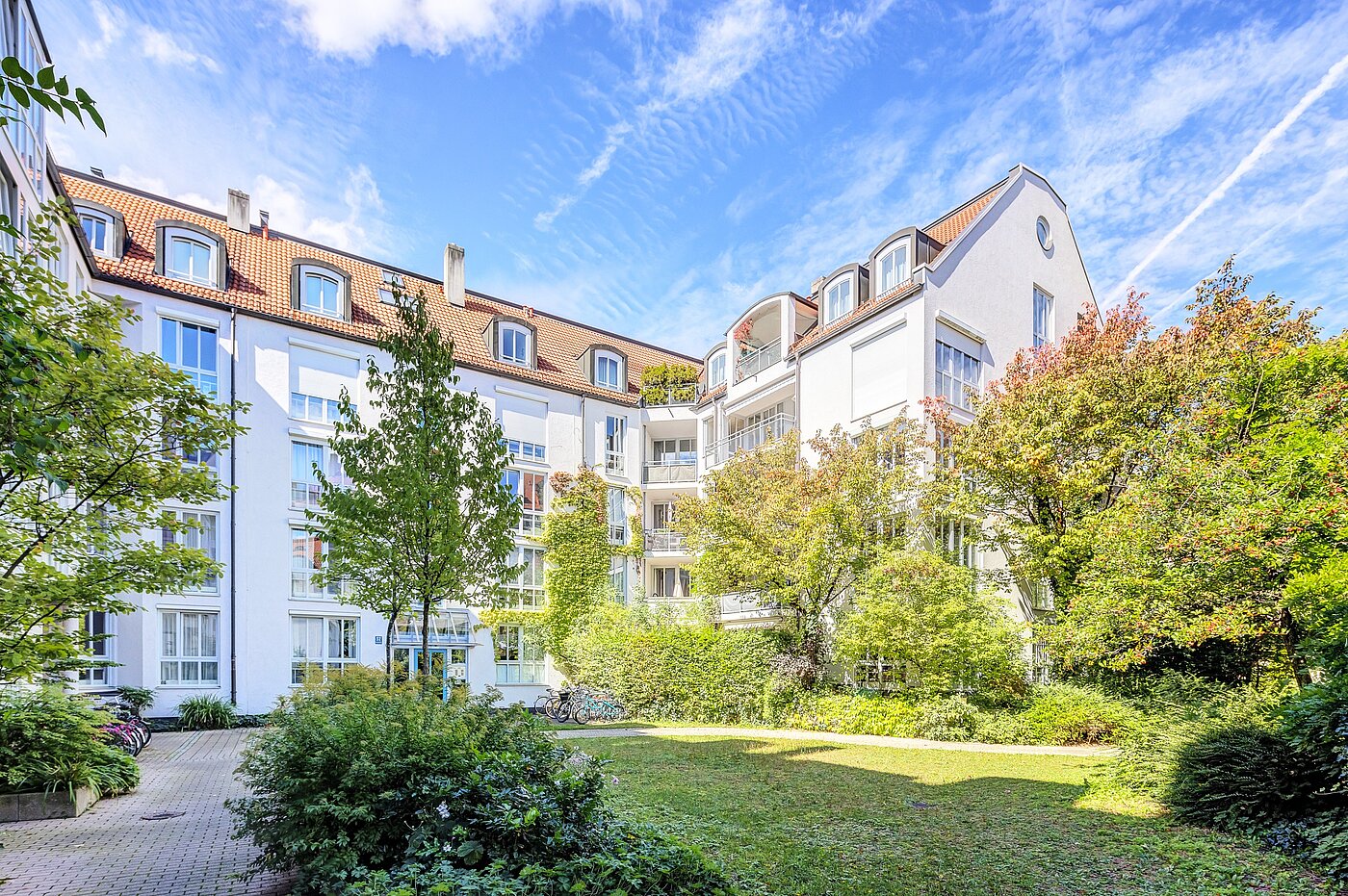 多层公寓 与 1 房间 | München-Schwabing | 70249 | ...Innenhofbereich