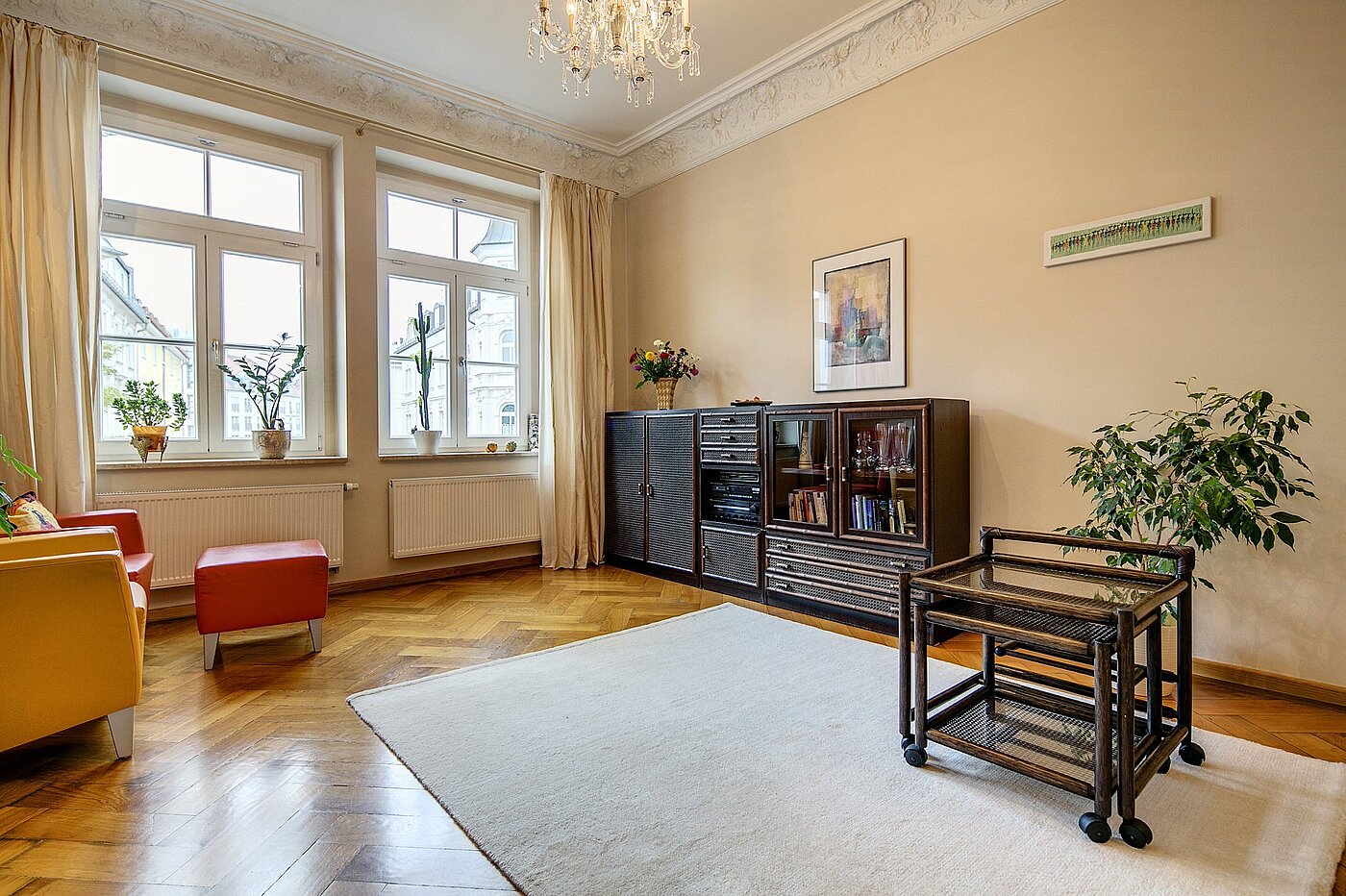 多层公寓 与 3 房间 | München-Ludwigsvorstadt | 1905ML1 | ...helles und geräumiges...