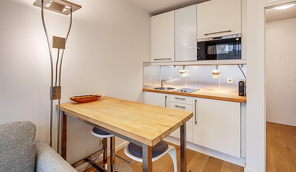 多层公寓 与 1 房间 | München-Schwabing | 70475 | ...mit Theke