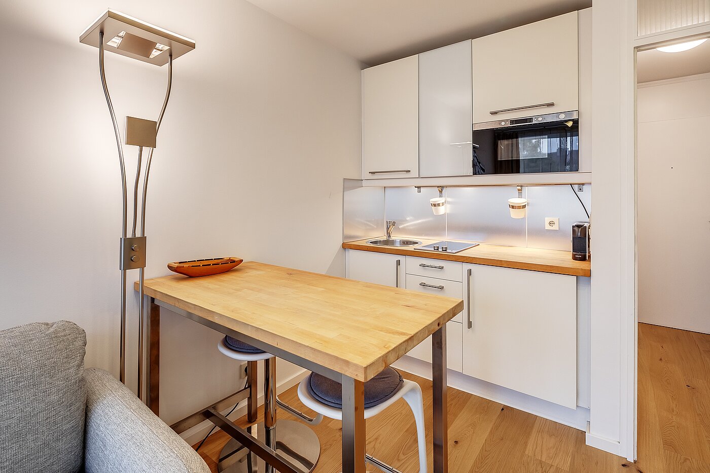 多层公寓 与 1 房间 | München-Schwabing | 70475 | ...mit Theke