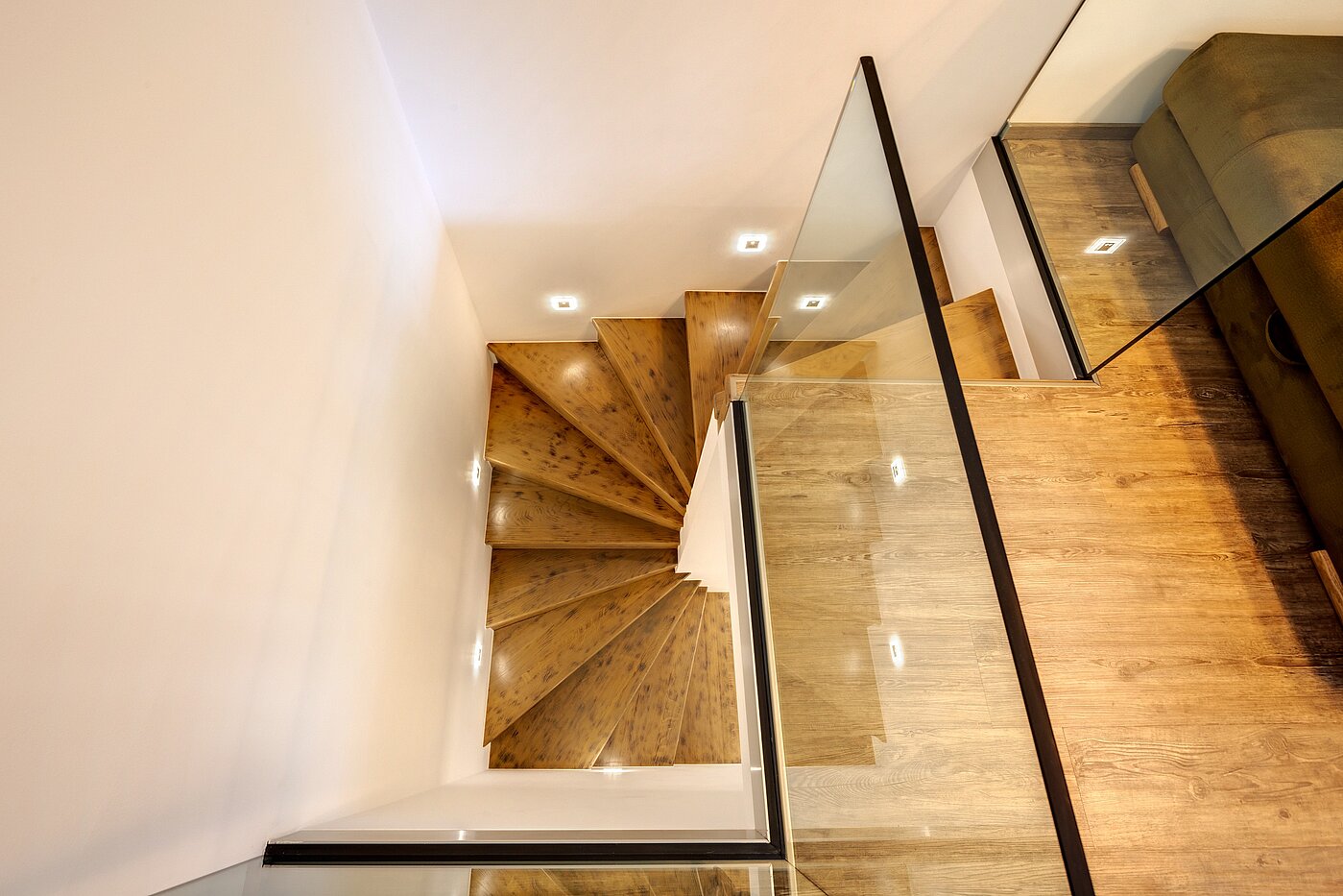 复式公寓 与 3 房间 | München-Milbertshofen | 702341 | Treppe ins UG