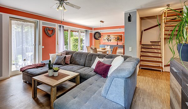 排角屋 与 6 房间 | Germering | 70033 | Wohnen und...