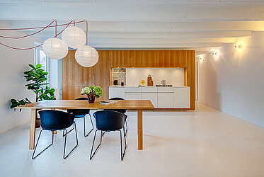 Au: 2.5 个房间的公寓，带壁炉 - 包括阁楼感觉 - 免费