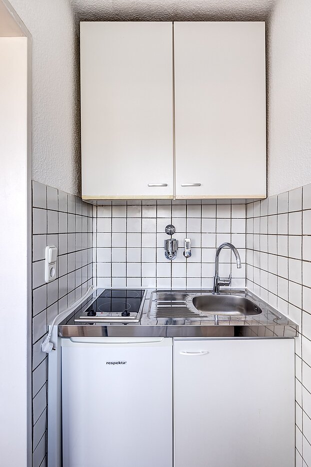 多层公寓 与 2 房间 | München-Freimann | 70158 | Kompakte Küche...