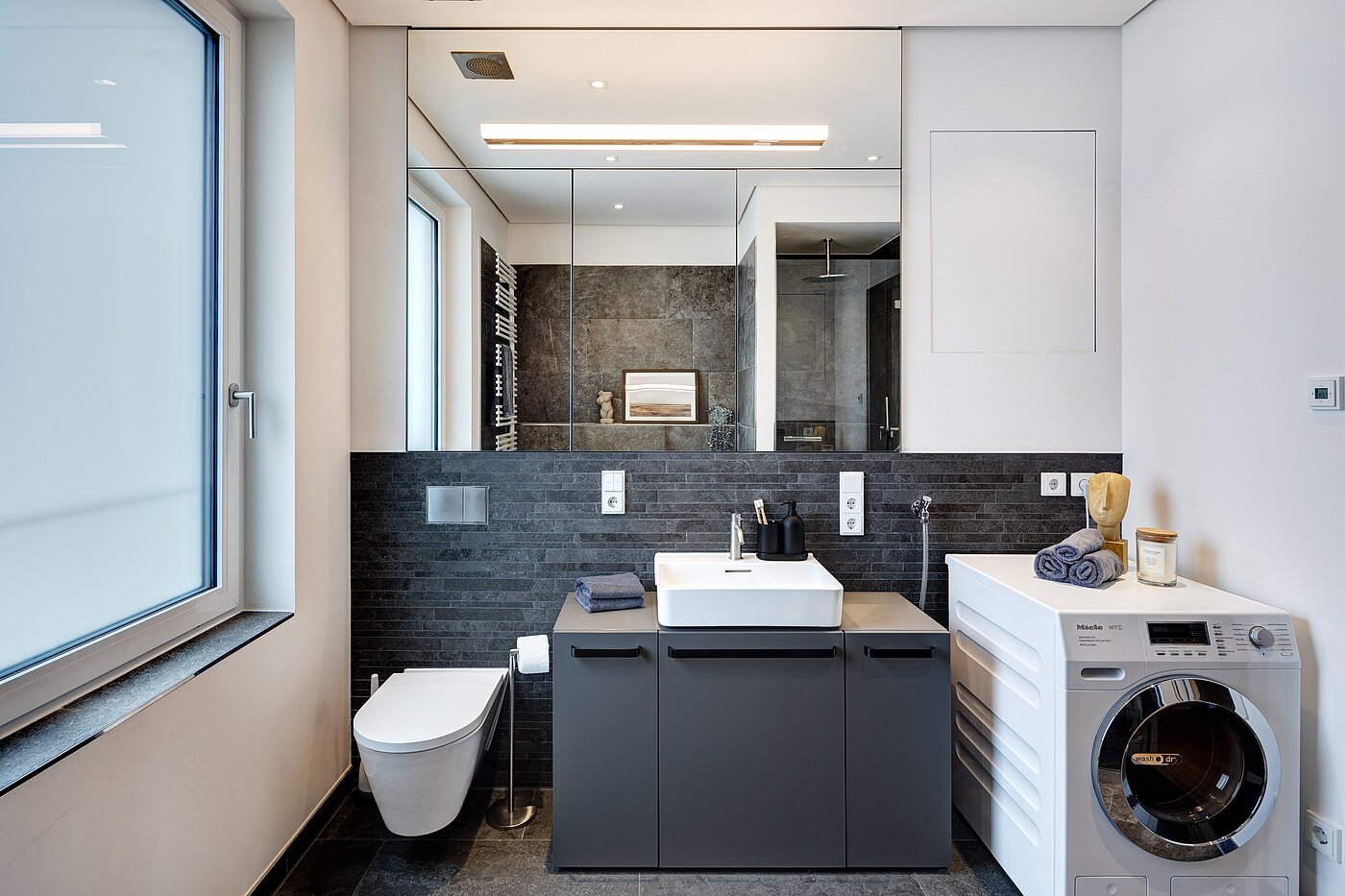 阁楼公寓 与 2 房间 | München-Maxvorstadt | 701661 | ...Fenster...
