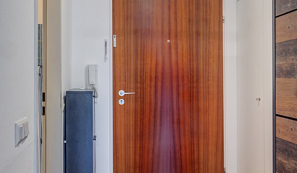 多层公寓 与 1 房间 | München-Bogenhausen | 70264 | Blick Richtung Eingang