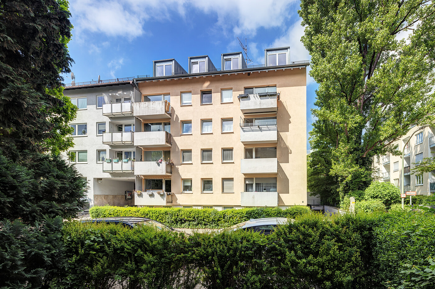 多层公寓 与 2 房间 | München-Sendling-Westpark | 70413 | Hausansicht