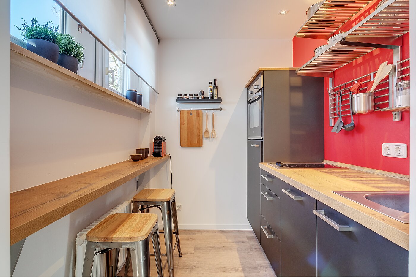 一楼公寓 与 2 房间 | München-Moosach | 70462 | Barhocker
