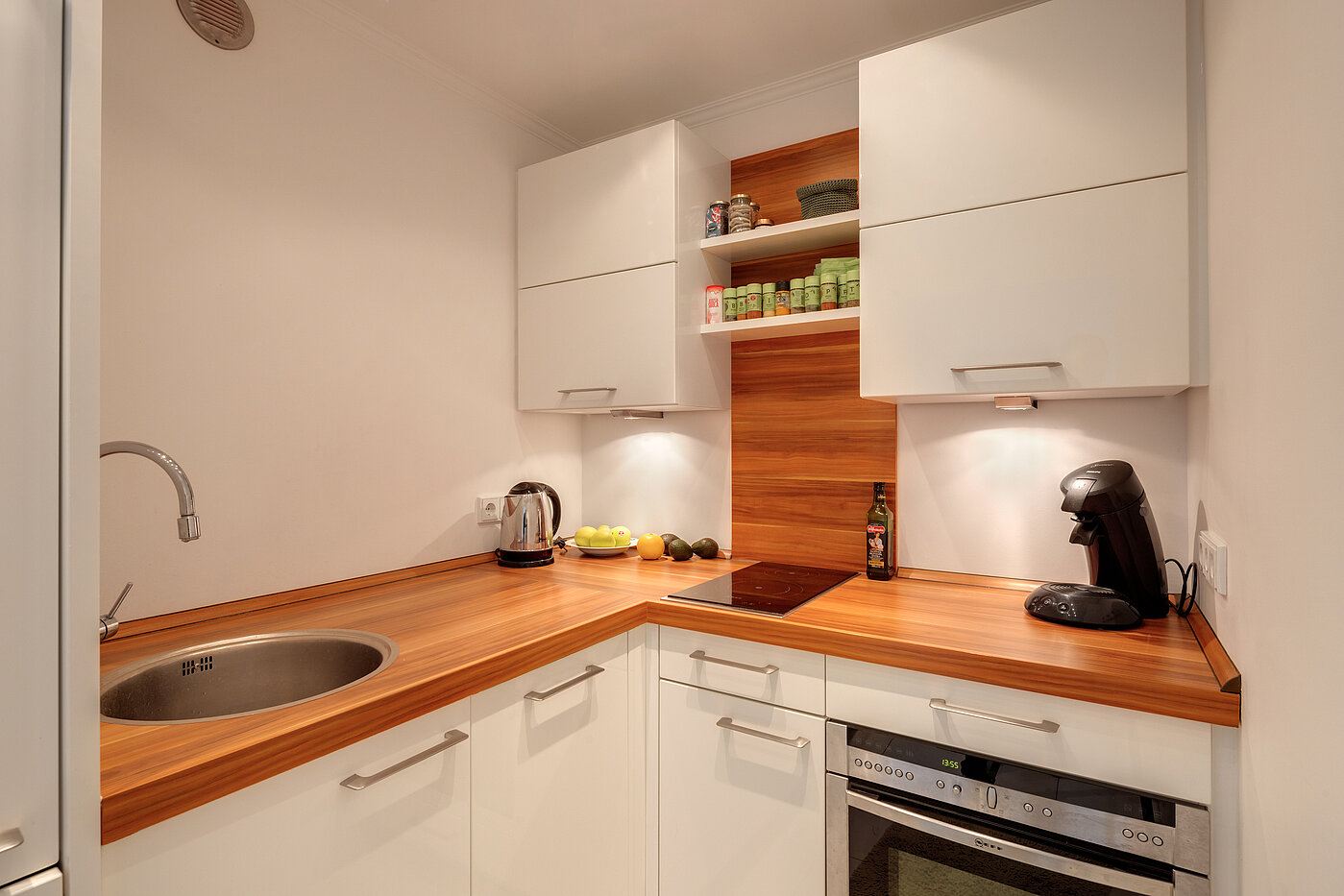 公寓 与 1 房间 | München-Allach | 70298 | Viel Arbeitsfläche