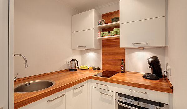 公寓 与 1 房间 | München-Allach | 70298 | Viel Arbeitsfläche