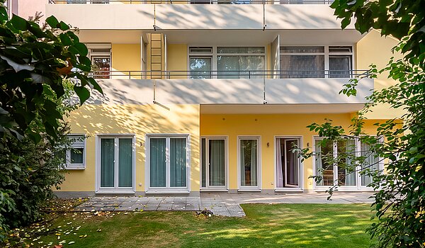 一楼公寓 与 4 房间 | München-Neuhausen | 70471
