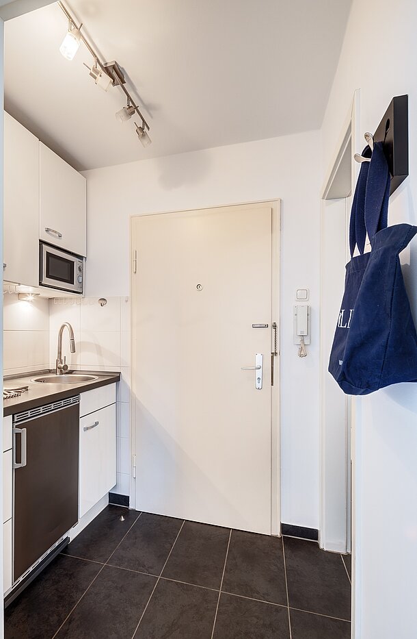 公寓 与 1 房间 | München-Schwabing | 70200 | Blick Richtung Eingang