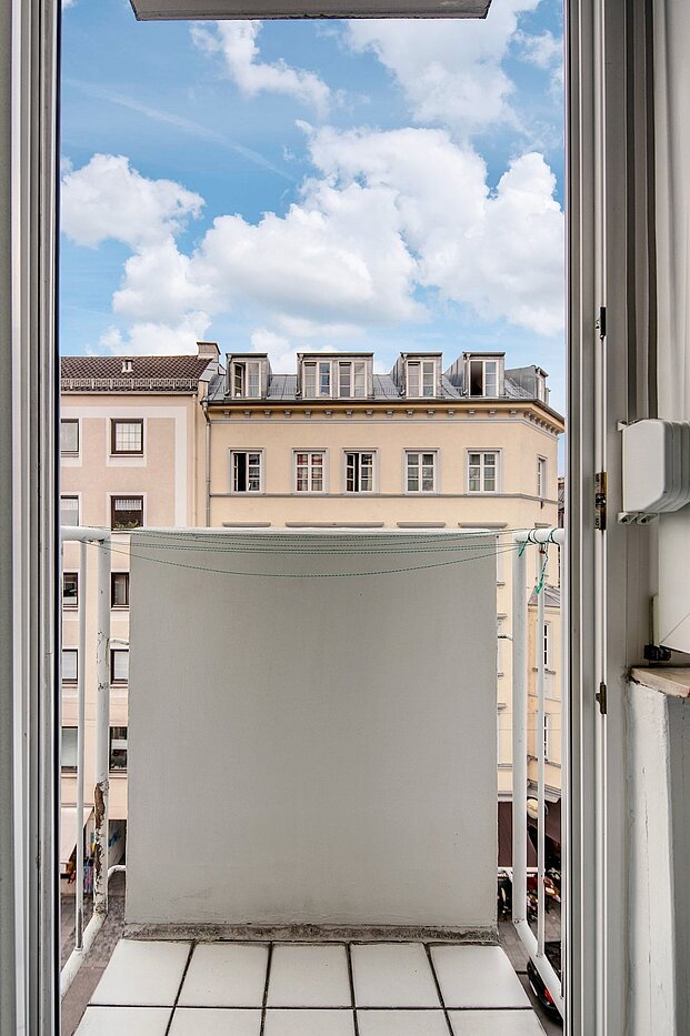 多层公寓 与 1 房间 | München-Maxvorstadt | 2105ML7 | Minibalkon...